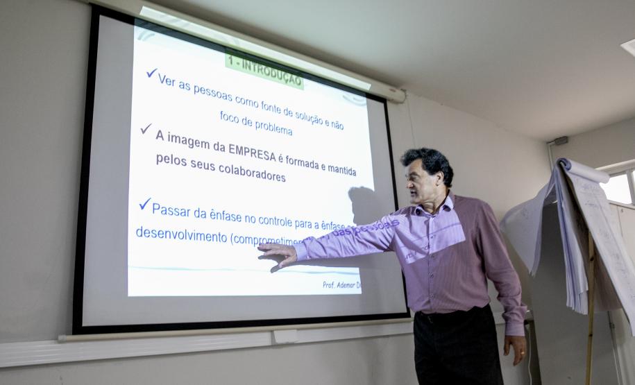 Portos do Paraná investe na capacitação de técnicos operacionais