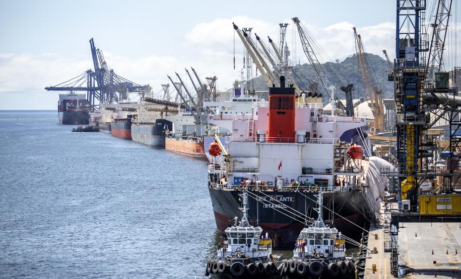 Confederação Nacional do Transporte destaca crescimento da Portos do Paraná