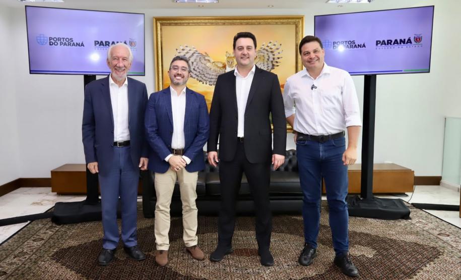 Portos paranaenses quebram recorde histórico com 60 milhões de toneladas em 2023