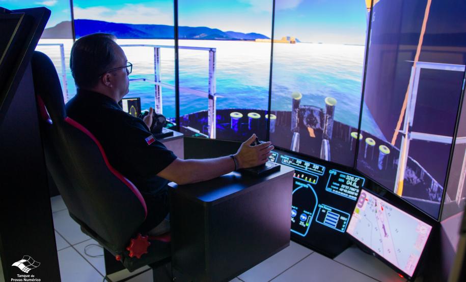 Portos do Paraná participa de simulação em tempo real de manobras na USP