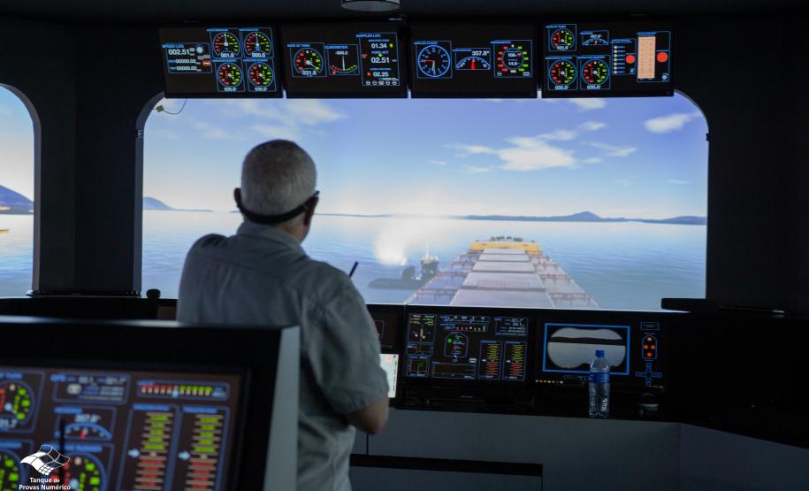 Portos do Paraná participa de simulação em tempo real de manobras na USP