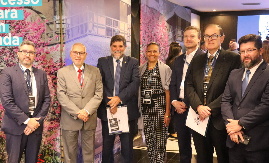 Evolução constante da Portos do Paraná é destaque em seminário sobre direito portuário