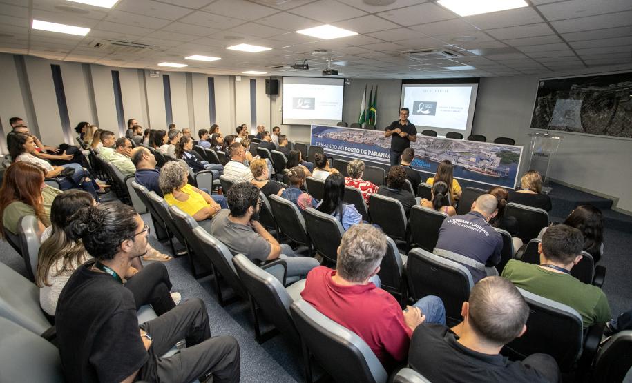 Janeiro Branco na Portos do Paraná