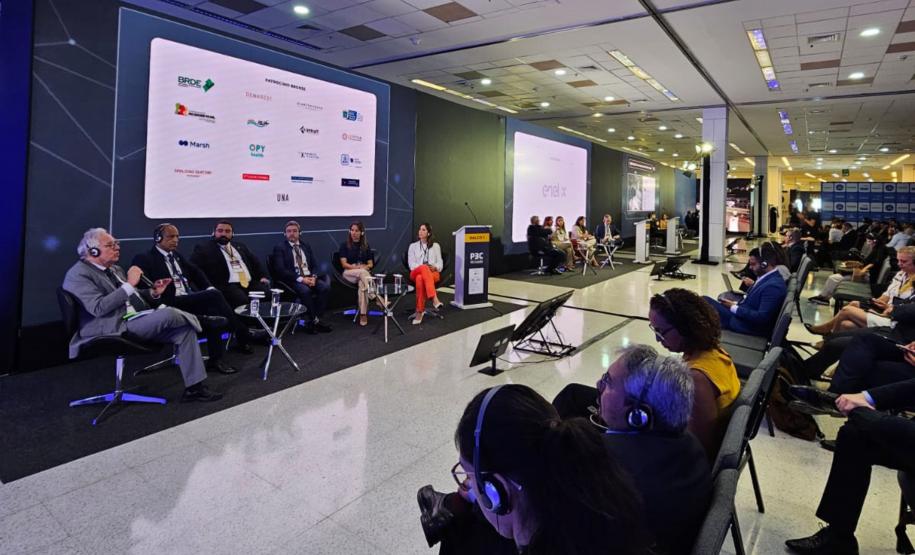 Portos do Paraná destaca Moegão e Canal de Acesso em evento de infraestrutura