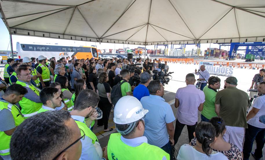 Portos do Paraná ultrapassa 65 milhões de toneladas movimentadas em 2023