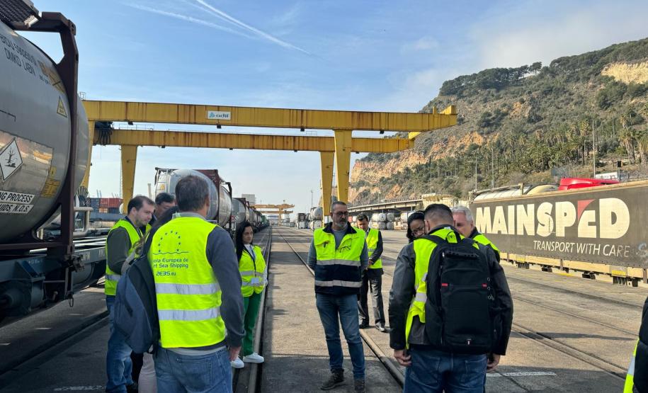 Comitiva da Portos do Paraná participa de intercâmbio em Barcelona