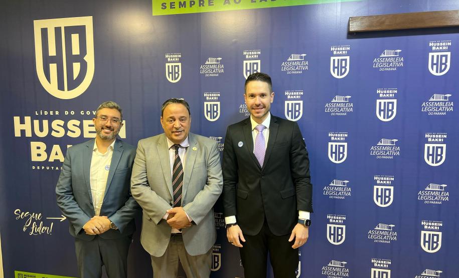 Presidente da Portos do Paraná apresenta volume operacional em 2023 para líder do Governo na ALEP