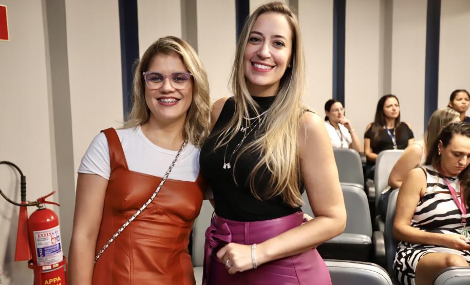 Colaboradoras da Portos do Paraná participam de evento sobre o sagrado da mulher