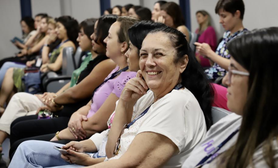 Colaboradoras da Portos do Paraná participam de evento sobre o sagrado da mulher