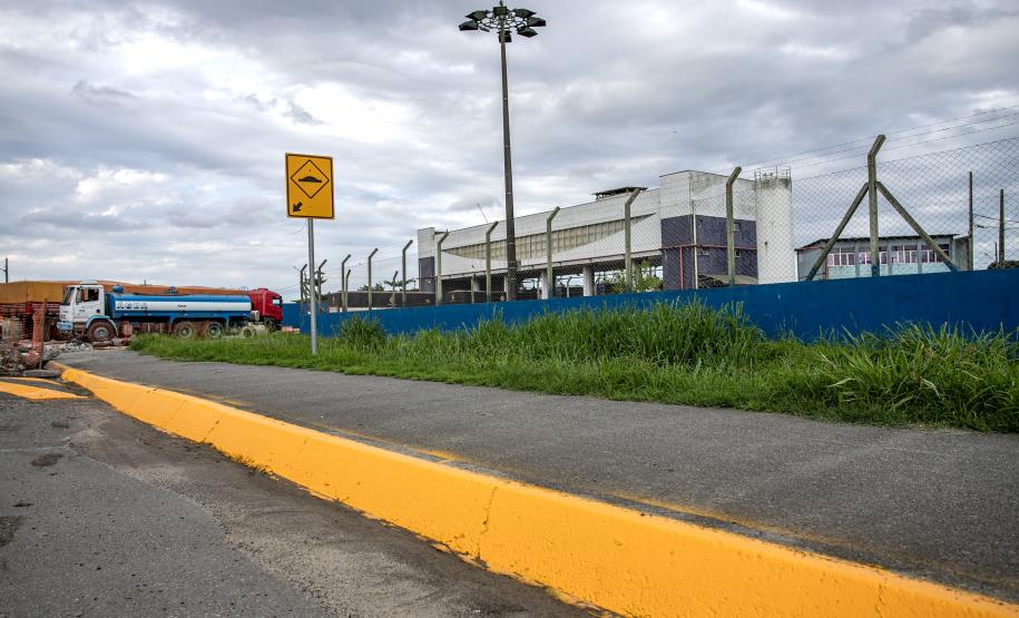 Pátio de Triagem ganha pavimentação de concreto em áreas mais sensíveis