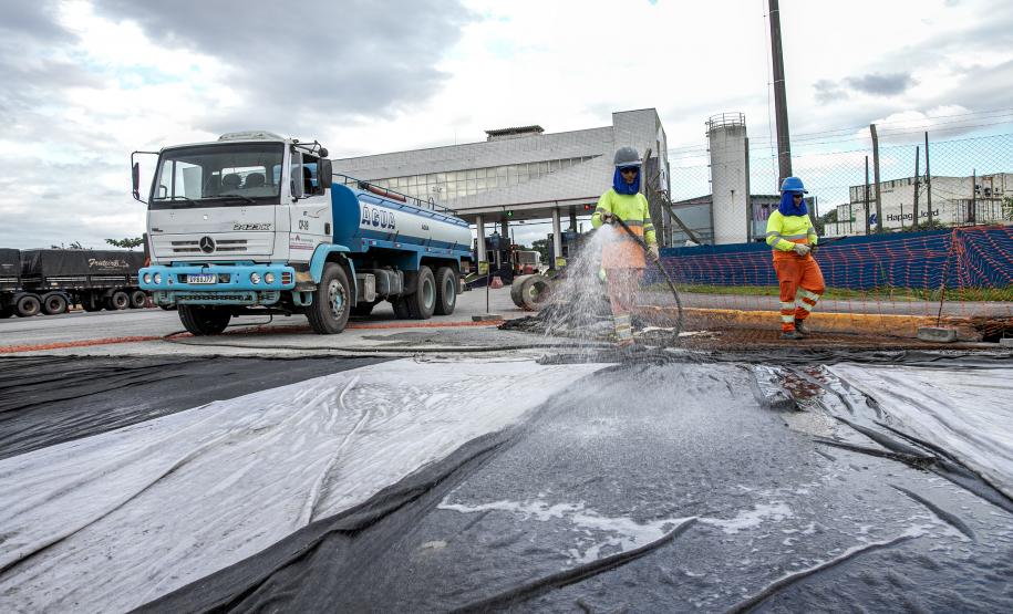 Pátio de Triagem ganha pavimentação de concreto em áreas mais sensíveis