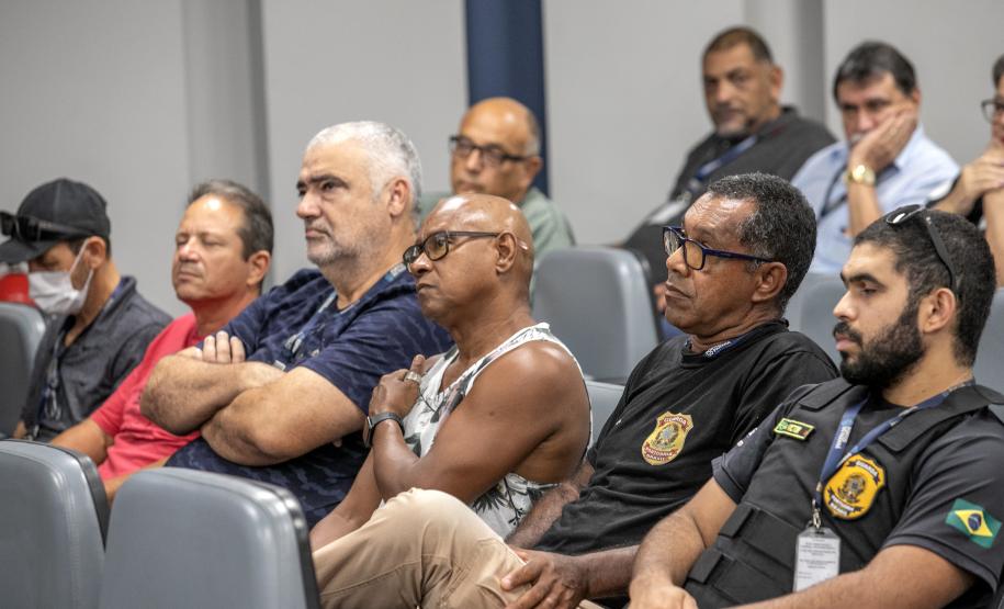 Desligamento de 28 portuários pelo PDI da Portos do Paraná é marcado pela emoção