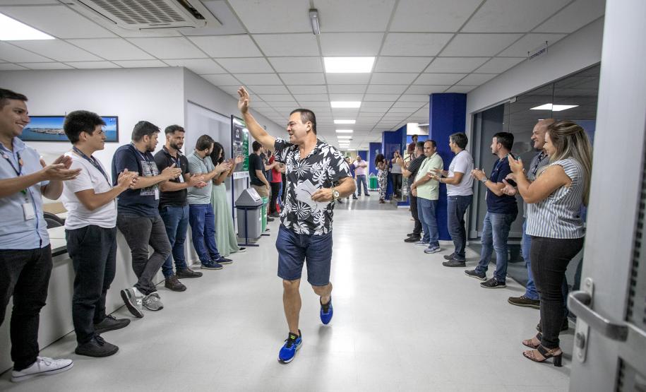 Desligamento de 28 portuários pelo PDI da Portos do Paraná é marcado pela emoção