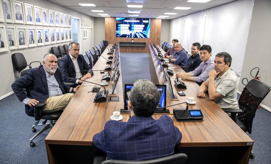 Presidente da Valenciaport visita o Porto de Paranaguá