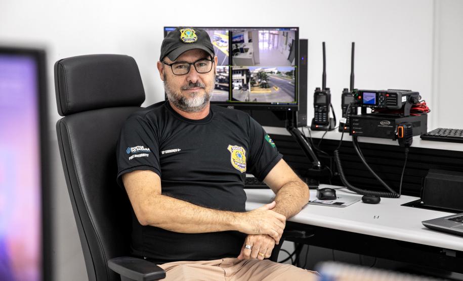 Guarda portuário vai expor ‘Monalisa parnanguara’ no Louvre