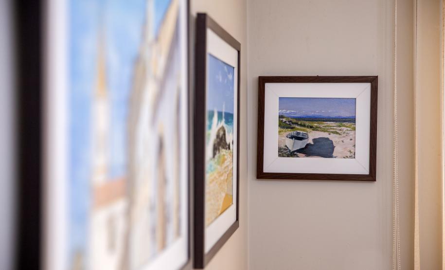 Guarda portuário vai expor ‘Monalisa parnanguara’ no Louvre