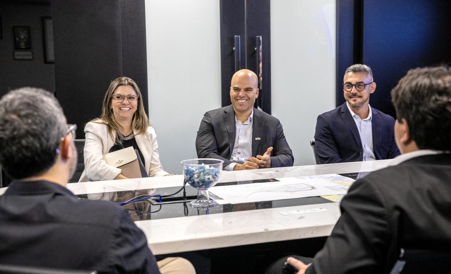 Estados Unidos e Paraná estreitam diálogo durante visita ao Porto de Paranaguá