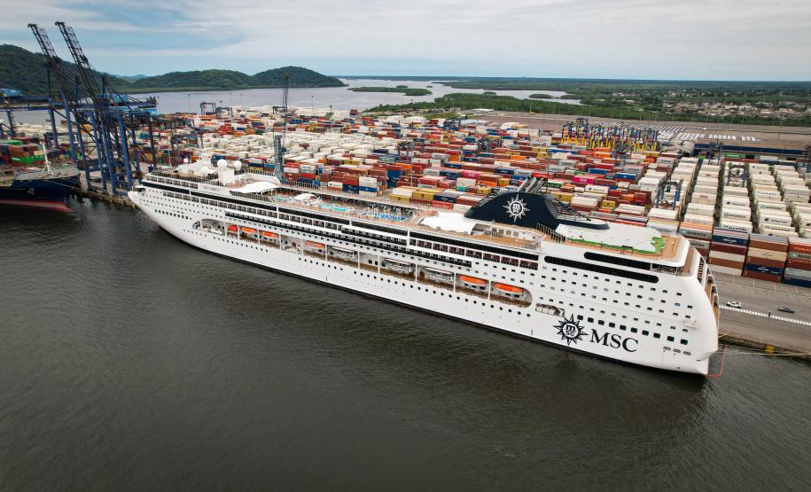 Mais de 39 mil cruzeiristas e tripulantes passaram pelo Porto de Paranaguá