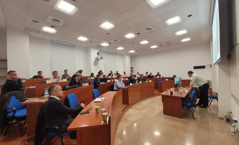 Portos do Paraná participa do Programa de Transição Energética e Descarbonização na Espanha