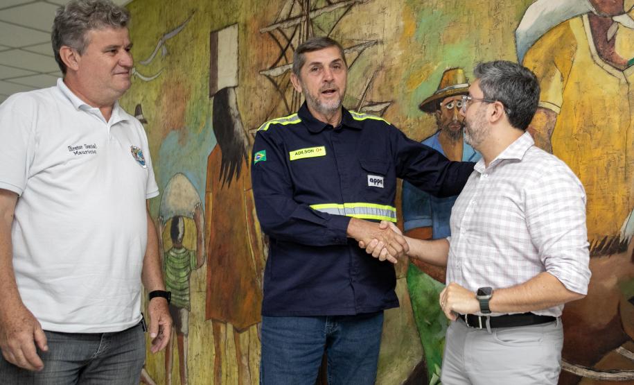 Portos do Paraná recebe nova diretoria do Sindicato dos Portuários