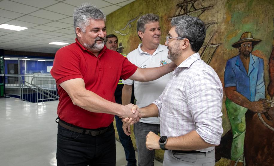 Portos do Paraná recebe nova diretoria do Sindicato dos Portuários