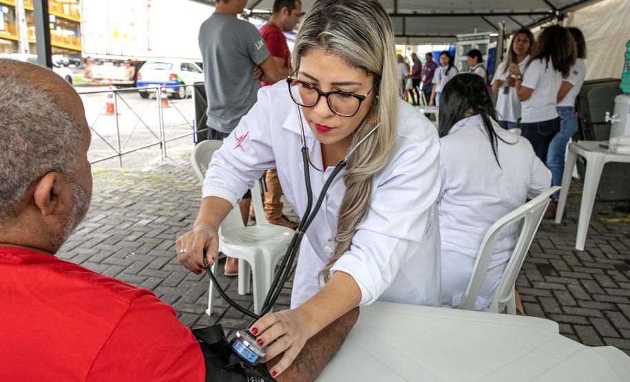 Mais de mil trabalhadores portuários participam do Abril Verde da Portos do Paraná