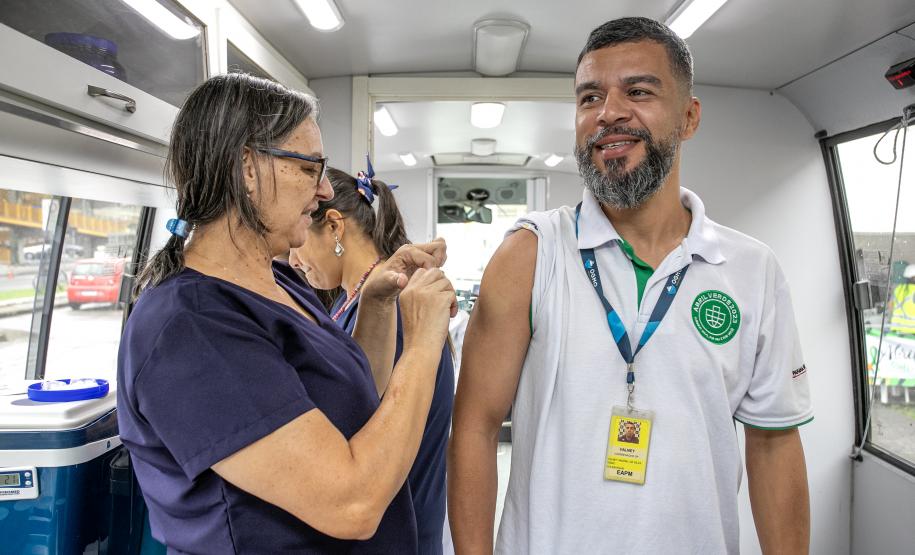 Mais de mil trabalhadores portuários participam do Abril Verde da Portos do Paraná