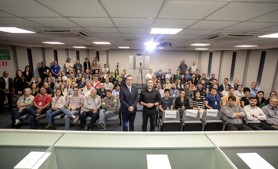 Portos do Paraná promove palestra com diplomata do Ministério das Relações Exteriores