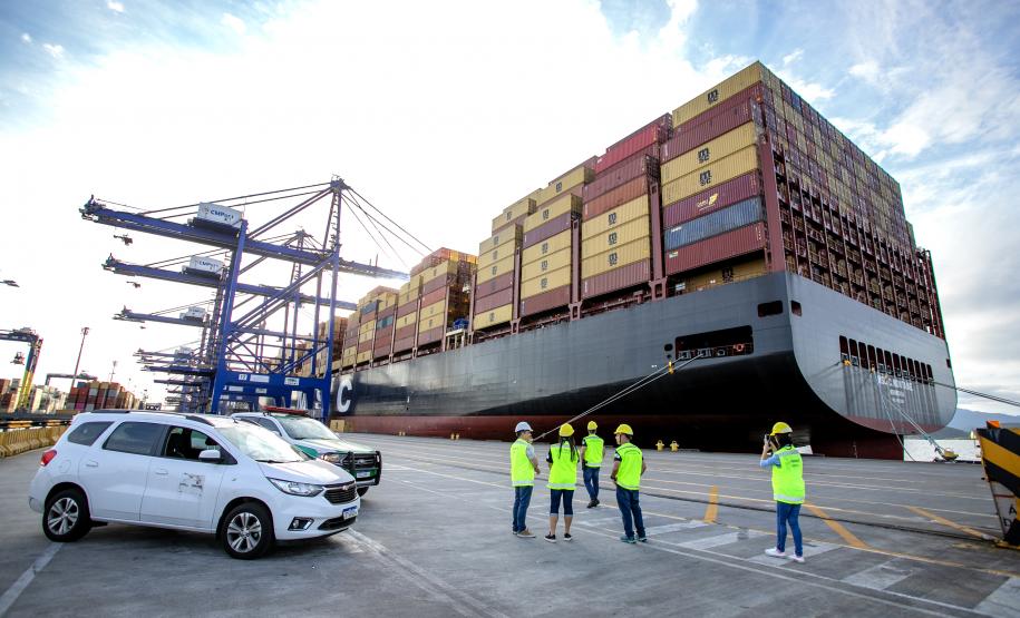 Delegacia de Proteção ao Meio Ambiente visita o Porto de Paranaguá