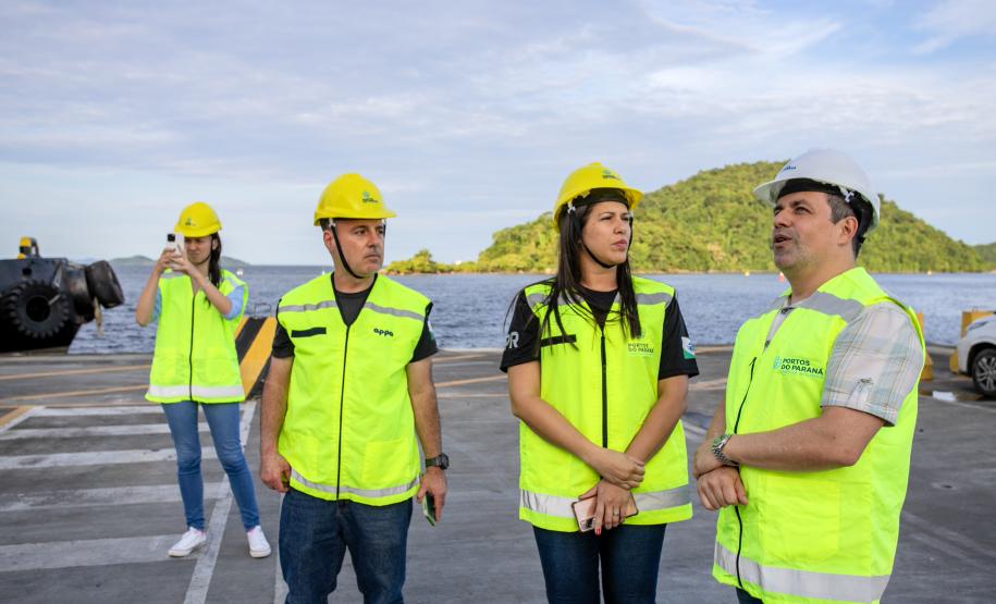 Delegacia de Proteção ao Meio Ambiente visita o Porto de Paranaguá