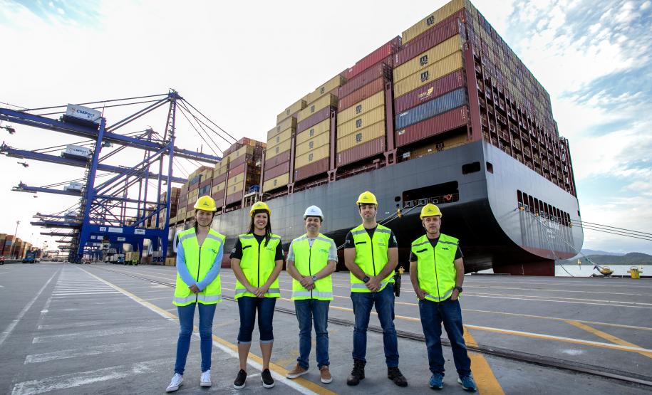 Delegacia de Proteção ao Meio Ambiente visita o Porto de Paranaguá