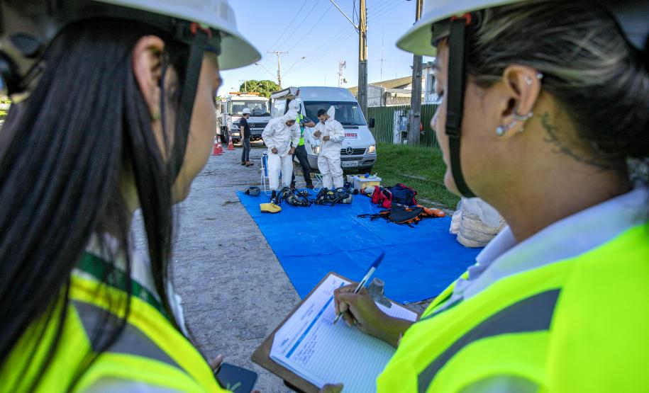 Simulado de atendimento a emergência química é realizado no Porto de Paranaguá