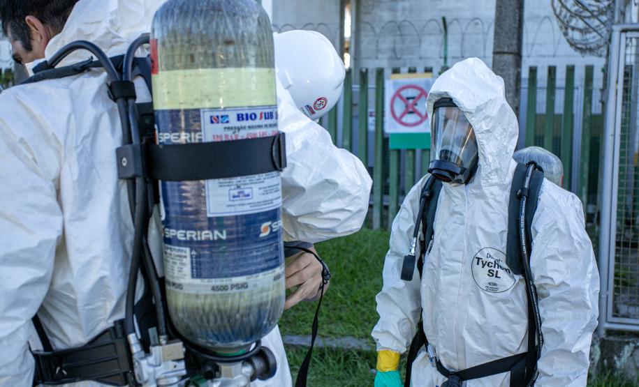 Simulado de atendimento a emergência química é realizado no Porto de Paranaguá