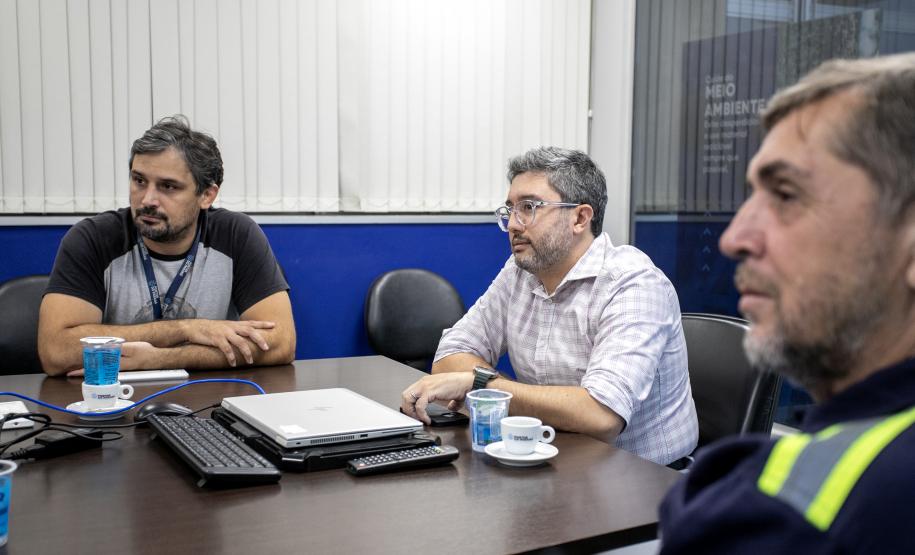 Portos do Paraná recebe nova diretoria do Sindicato dos Portuários