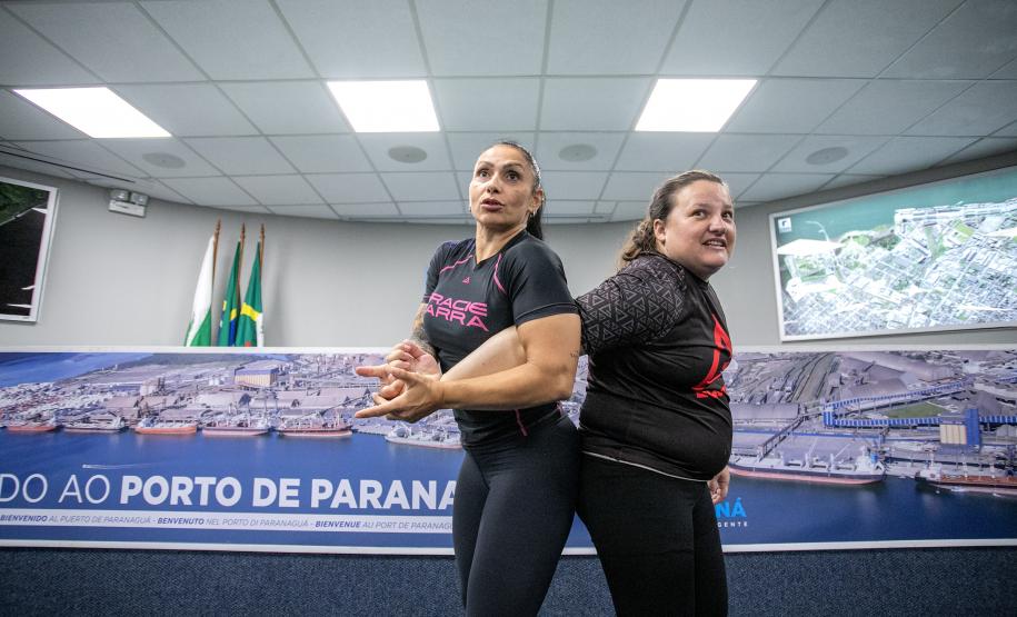 Aulão traz noção de defesa pessoal para mulheres da Portos do Paraná