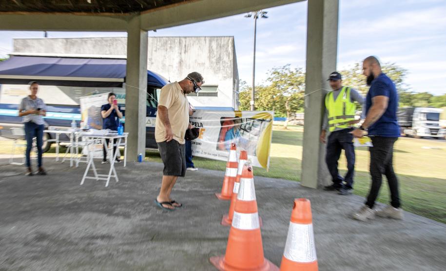 Portos do Paraná promove campanha Maio Amarelo no Pátio de Triagem