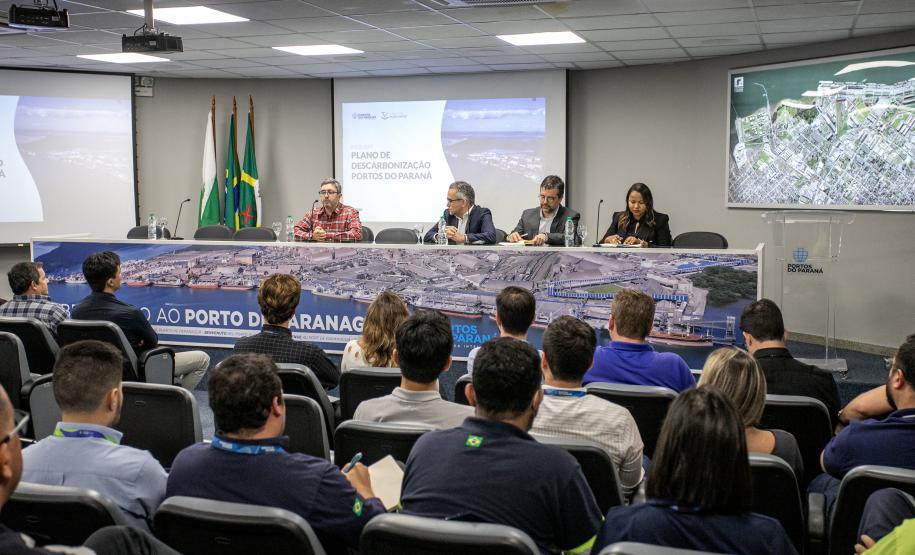 Fundación Valenciaport apresenta as etapas do Plano de Descarbonização da Portos do Paraná