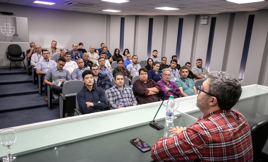 Fundación Valenciaport apresenta as etapas do Plano de Descarbonização da Portos do Paraná