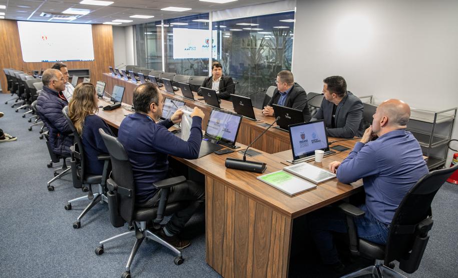 Retrofit tecnológico gera dois certificados para a Portos do Paraná