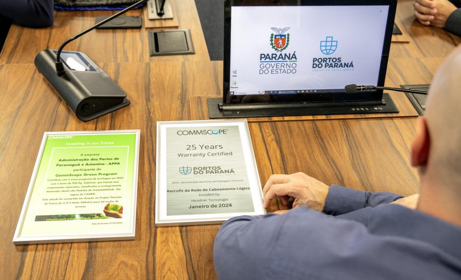 Retrofit tecnológico gera dois certificados para a Portos do Paraná