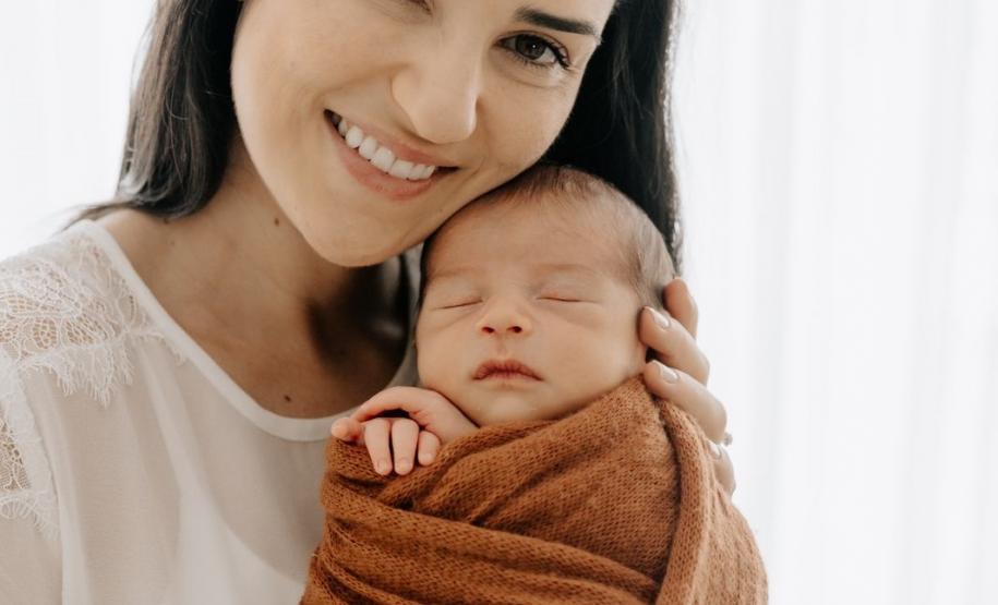 Portos do Paraná exalta portuárias neste Dia das Mães