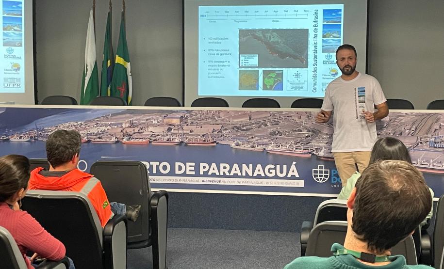 Portos do Paraná e UFPR firmam parceria para instalação de sistema de esgoto na Ilha de Eufrasina