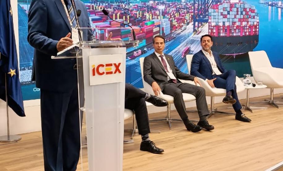 Portos do Paraná estreita ligação com dirigentes e investidores espanhóis