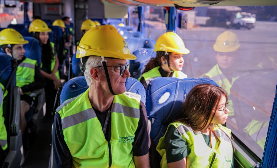 Mais de 1,2 mil visitantes conheceram o Porto de Paranaguá este ano