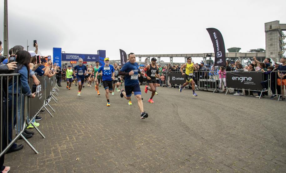 Mais de 1,7 mil pessoas participaram da Corrida do Porto de Paranaguá 2024