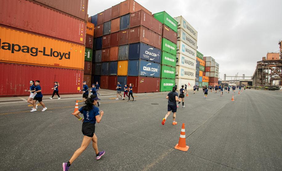 Mais de 1,7 mil pessoas participaram da Corrida do Porto de Paranaguá 2024