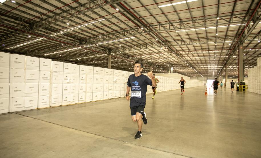 Mais de 1,7 mil pessoas participaram da Corrida do Porto de Paranaguá 2024