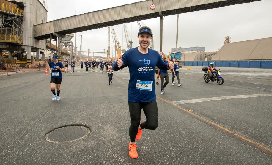 Mais de 1,7 mil pessoas participaram da Corrida do Porto de Paranaguá 2024