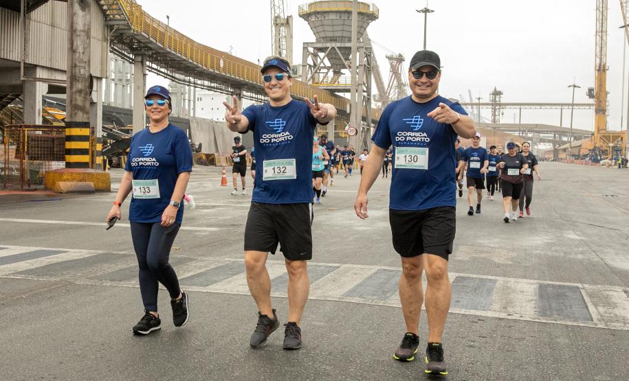 Mais de 1,7 mil pessoas participaram da Corrida do Porto de Paranaguá 2024