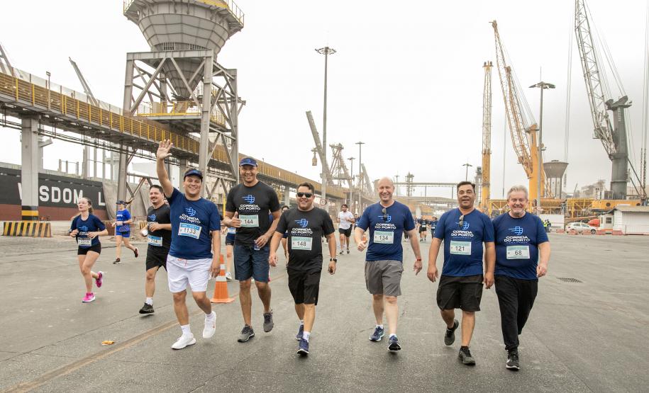 Mais de 1,7 mil pessoas participaram da Corrida do Porto de Paranaguá 2024